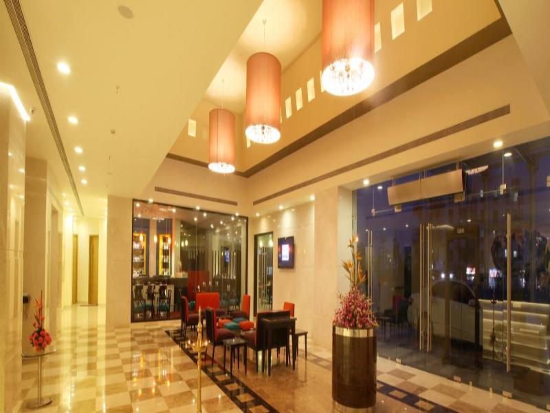 Noorya Business & Banquet Hotel Pune Exterior photo